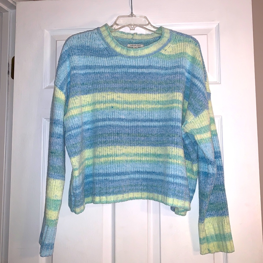 American Eagle chenille cropped blue sweater size large